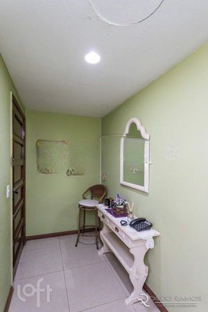 Image 19 - 269387