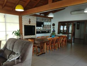 Image 11 - 269545