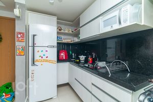 Image 7 - 269898