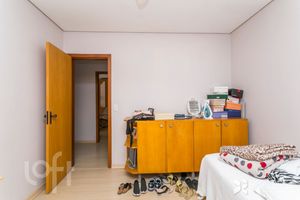 Image 19 - 269958