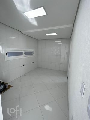 Image 3 - 270010