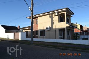 Image 26 - 270019
