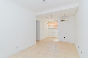 Image 3 - 270149