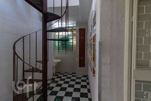 Image 18 - 270232