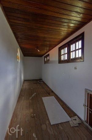 Image 19 - 270232