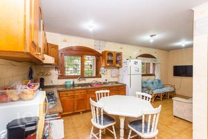 Image 37 - 270239