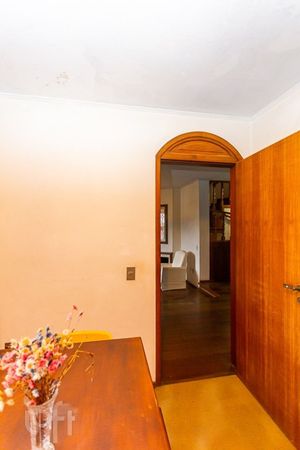 Image 66 - 270239