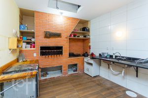 Image 27 - 270239