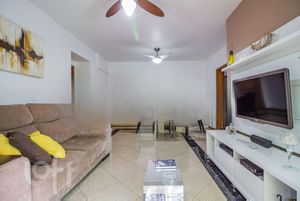 Image 4 - 270371