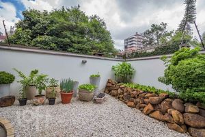Image 26 - 270371
