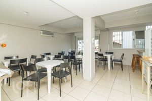 Image 25 - 270461
