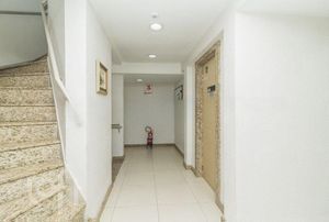 Image 24 - 270461