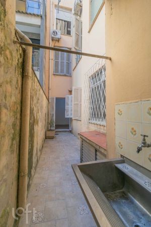 Image 15 - 270467