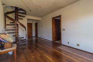 Image 1 - 270553