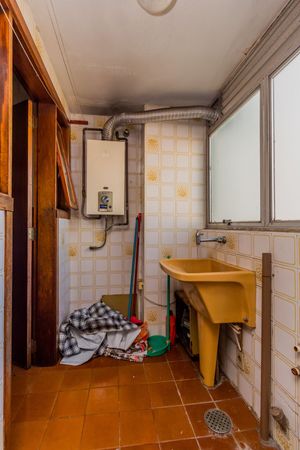 Image 14 - 270553