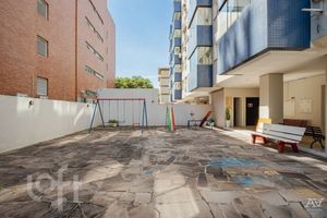 Image 21 - 270572