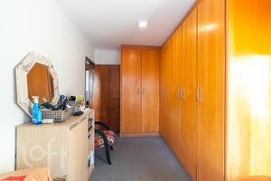 Image 19 - 270682