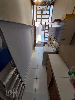 Image 26 - 270756