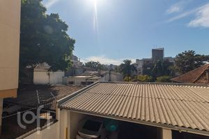 Image 34 - 270800