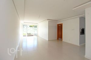 Image 4 - 270802
