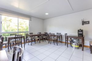 Image 15 - 270875