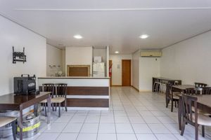 Image 17 - 270875