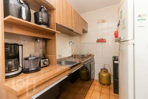 Image 3 - 270890