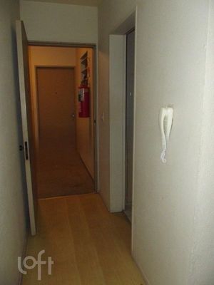 Image 8 - 270923
