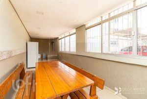Image 19 - 270998