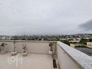 Image 33 - 271108