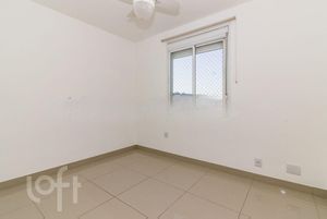 Image 16 - 271213