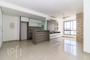 Image 34 - 271213