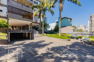 Image 34 - 271227