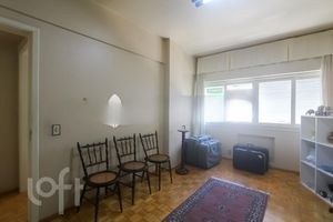 Image 20 - 271244