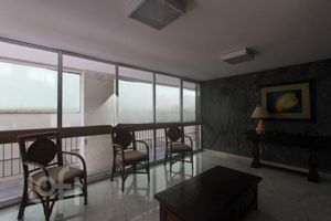 Image 16 - 271244