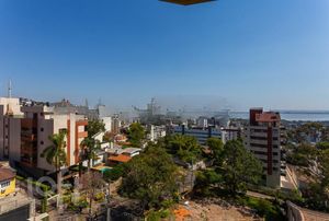 Image 46 - 271341