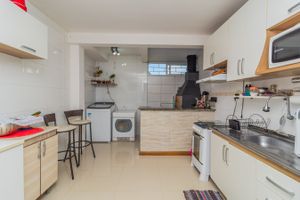 Image 15 - 271382