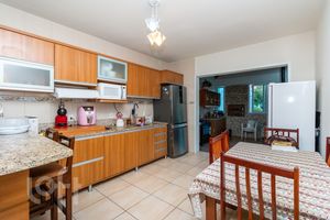 Image 7 - 271467