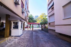 Image 32 - 271561