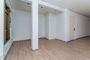 Image 3 - 271675
