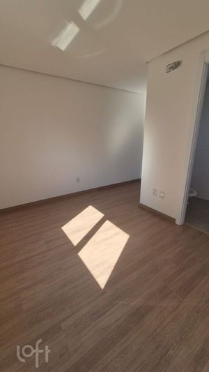 Image 20 - 272277