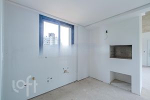Image 10 - 272542