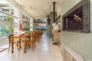Image 42 - 272698