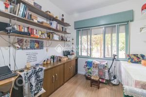 Image 15 - 272743