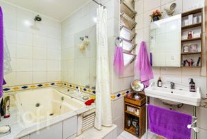 Image 17 - 272886