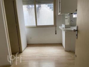 Image 13 - 272992
