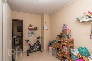 Image 15 - 273251