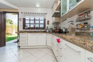 Image 7 - 273251