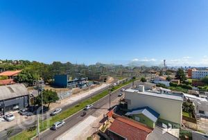 Image 19 - 273327