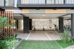 Image 17 - 273507